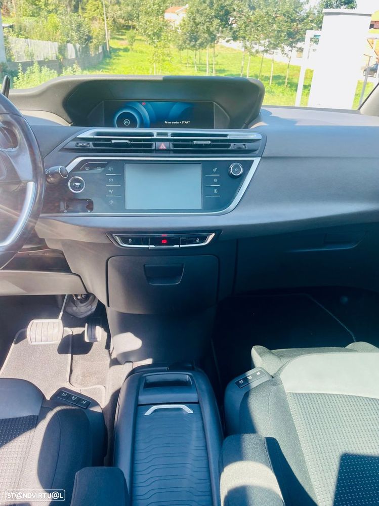 Citroën C4 Picasso - 10