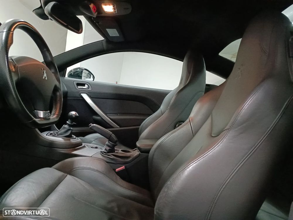 Peugeot RCZ 1.6 200 THP Onyx - 12