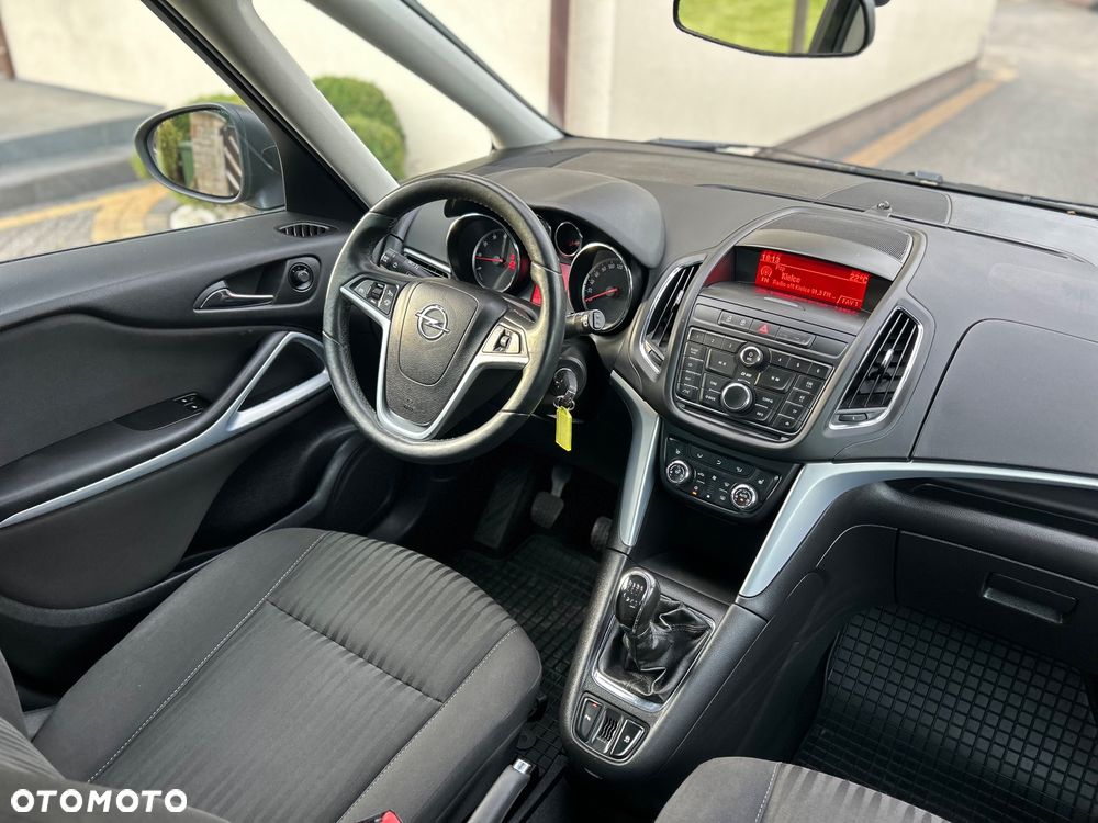 Opel Zafira Tourer 1.4 Turbo Active - 22