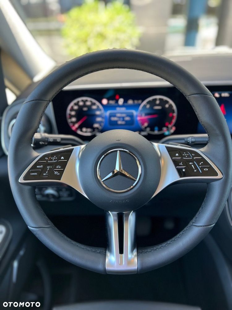 Mercedes-Benz klasa-v V-Klasse - 18