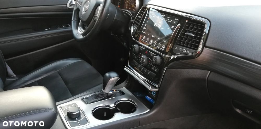 Jeep Grand Cherokee 3.6 V6 Laredo - 3