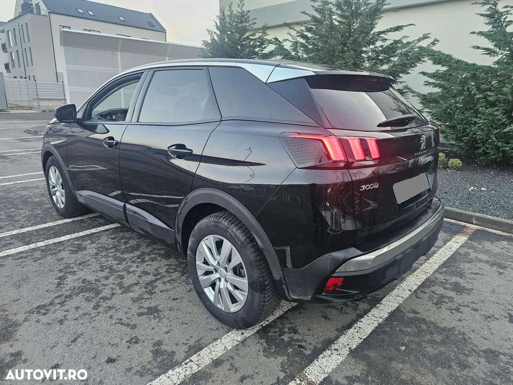 Peugeot 3008 BlueHDi 130 Stop & Start EAT8 Allure - 4