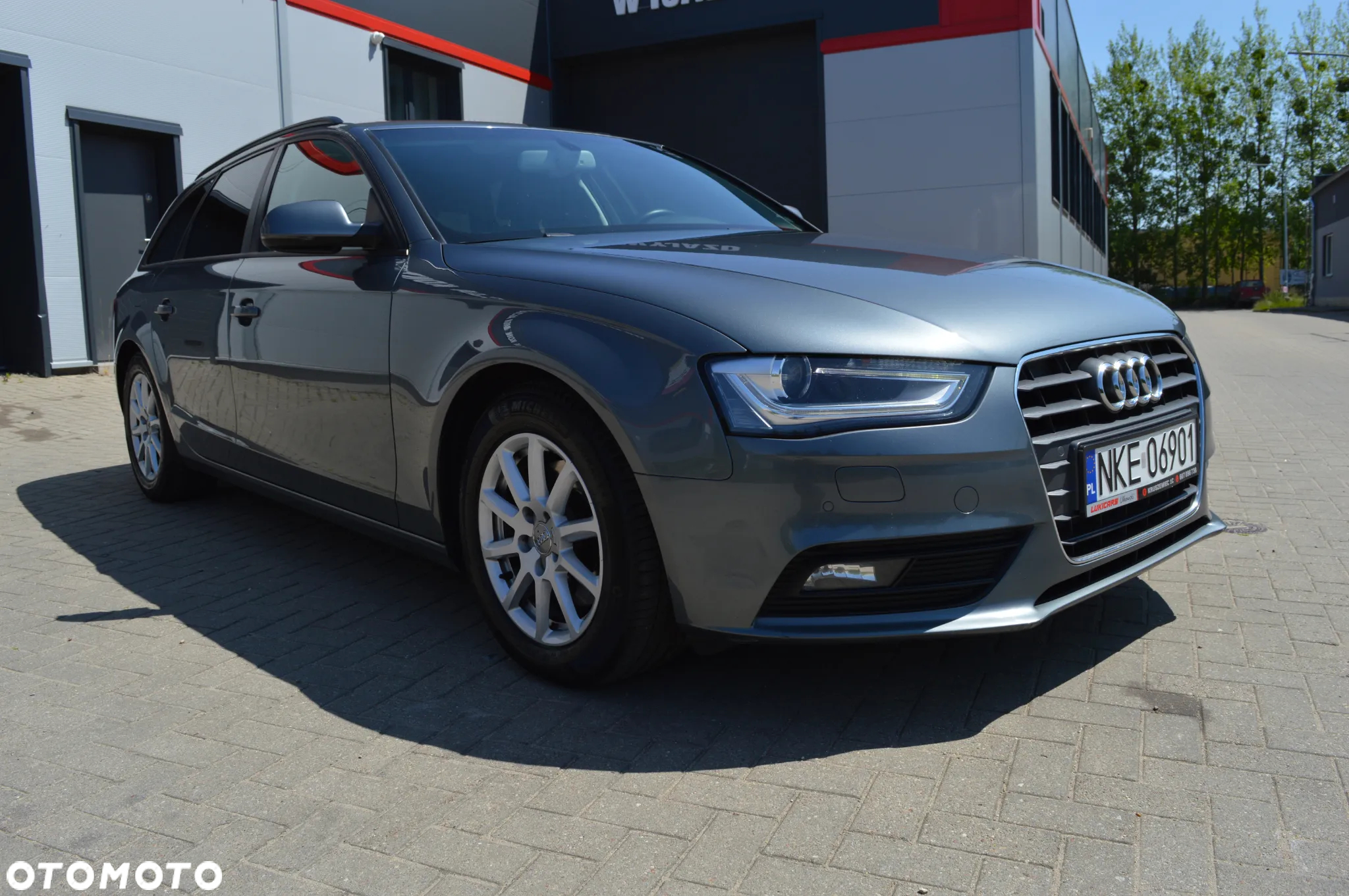 Audi A4 Avant 2.0 TDI DPF Attraction - 11