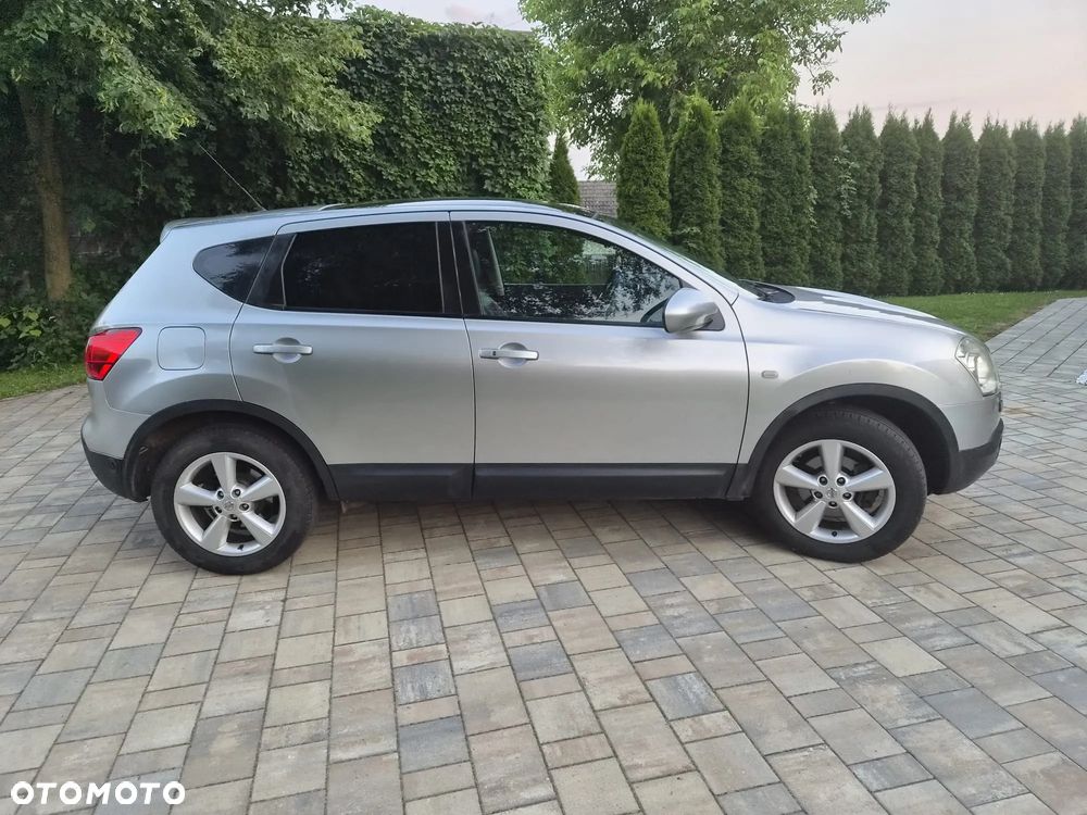 Nissan Qashqai 2.0 4x4 Tekna Premium - 5