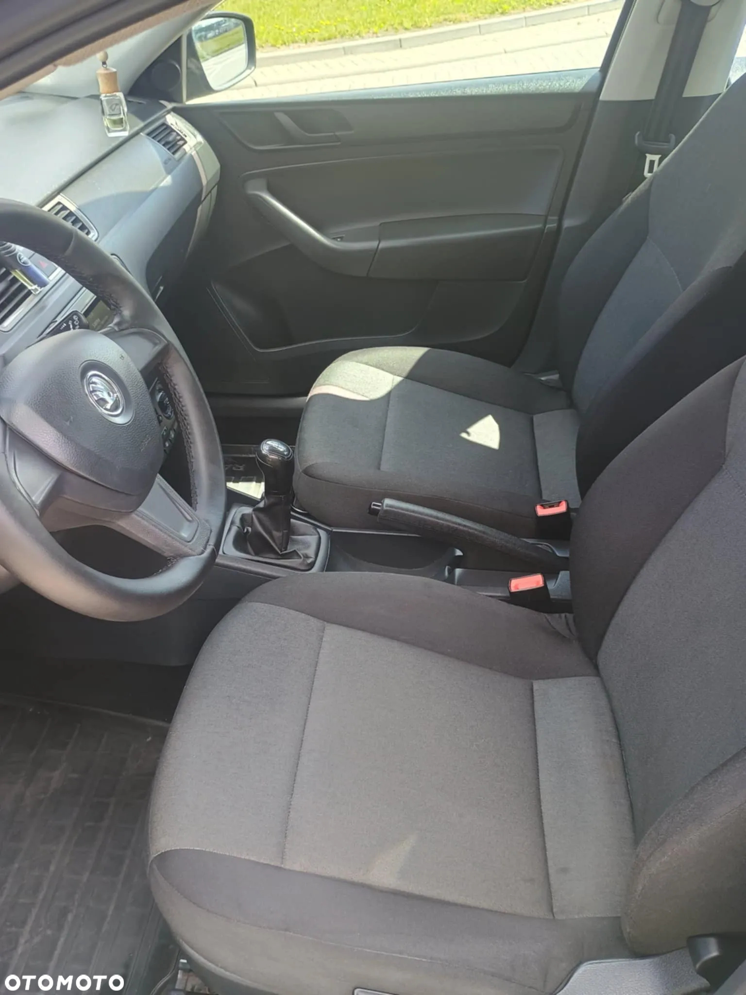 Skoda RAPID Spb 1.4 TDI DPF Active - 7