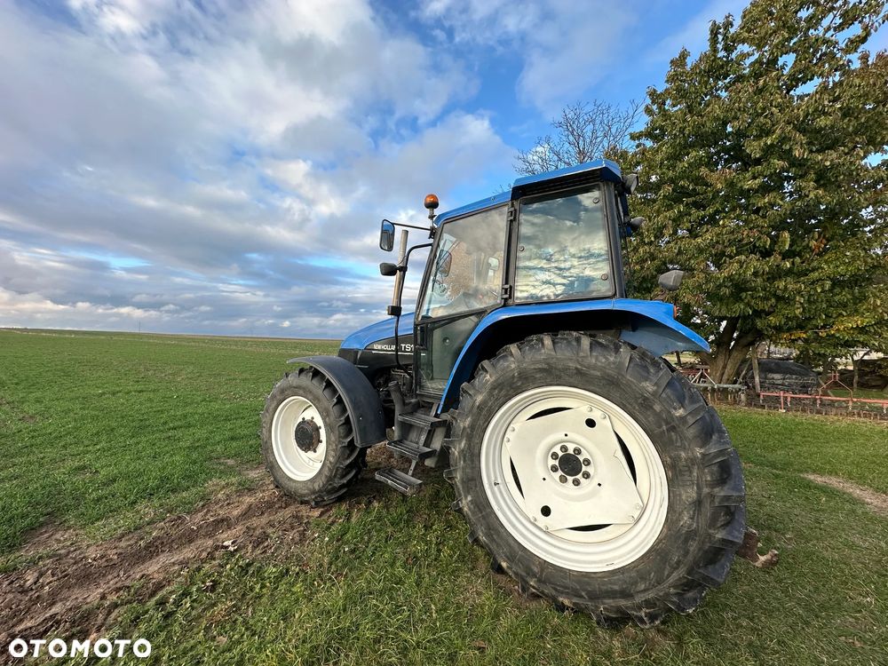 New Holland TS110 - 12