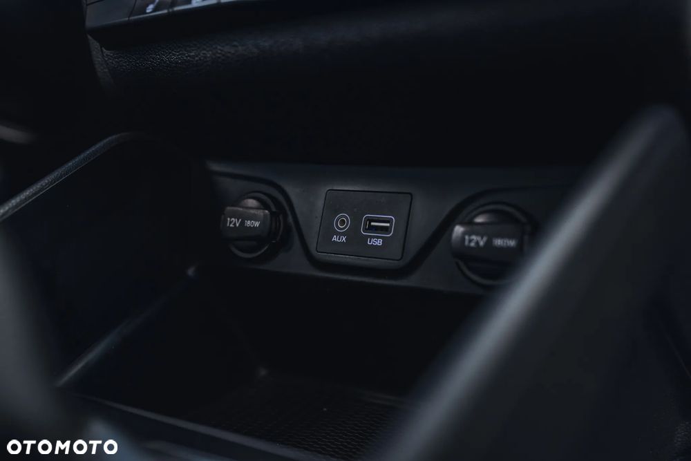 Hyundai Tucson blue 1.6 GDi 2WD Passion - 21