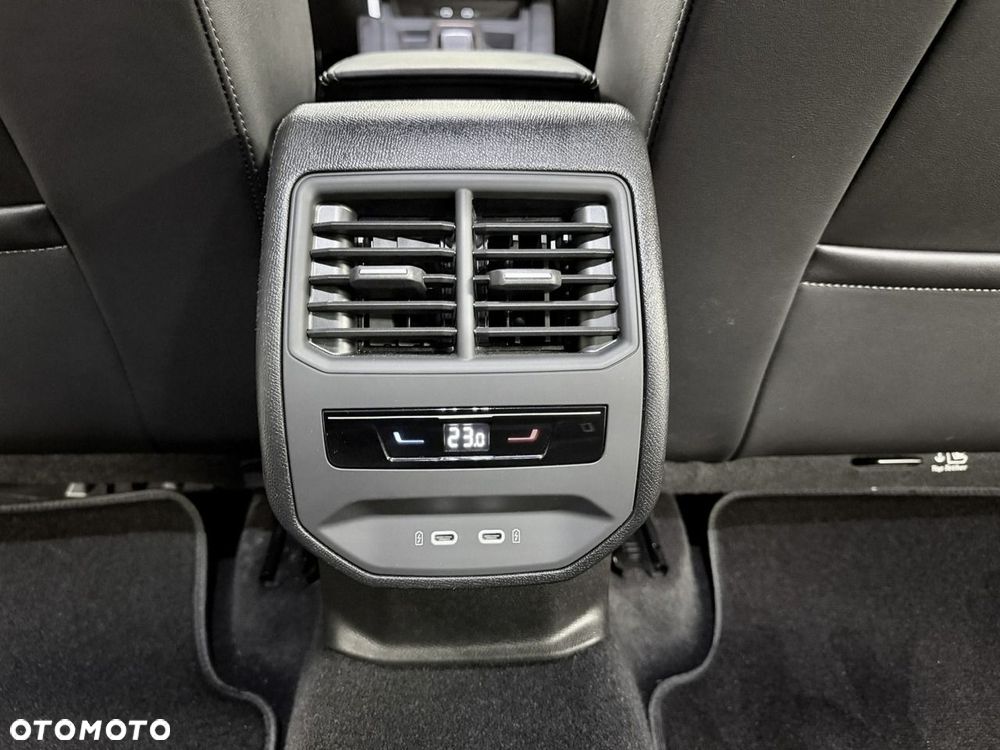 Cupra Leon Sportstourer 2.0 TSI 4Drive DSG VZ Black Edition - 39
