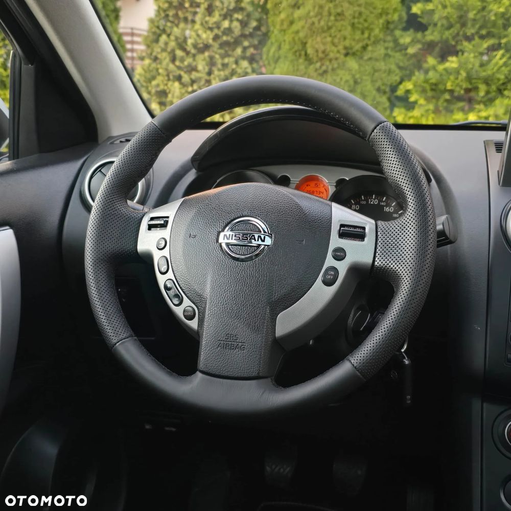 Nissan Qashqai 2.0 Tekna Premium - 26