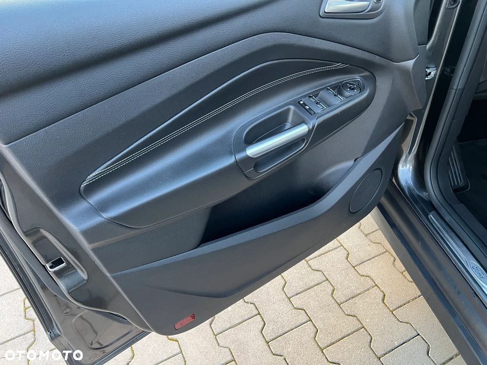 Ford Grand C-MAX - 5