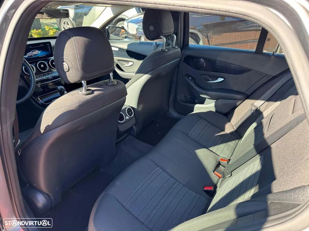 Mercedes-Benz C 200 - 28