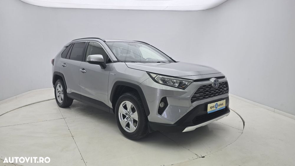 Toyota RAV4 - 4