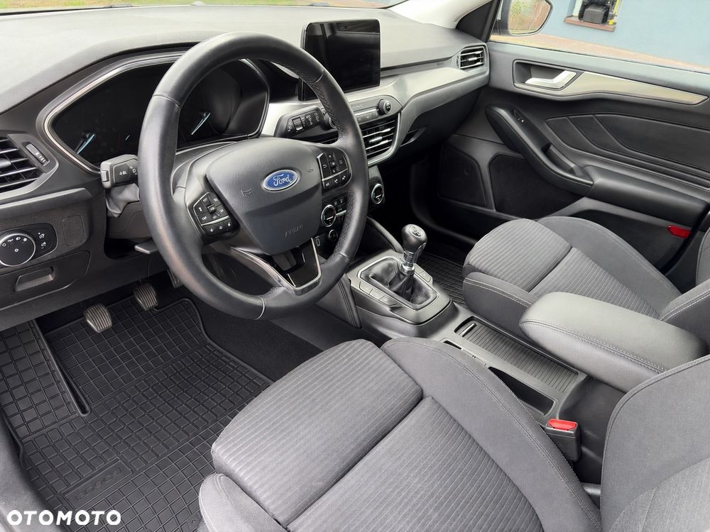 Ford Focus 1.5 EcoBlue STart-Stopp-System TITANIUM - 10