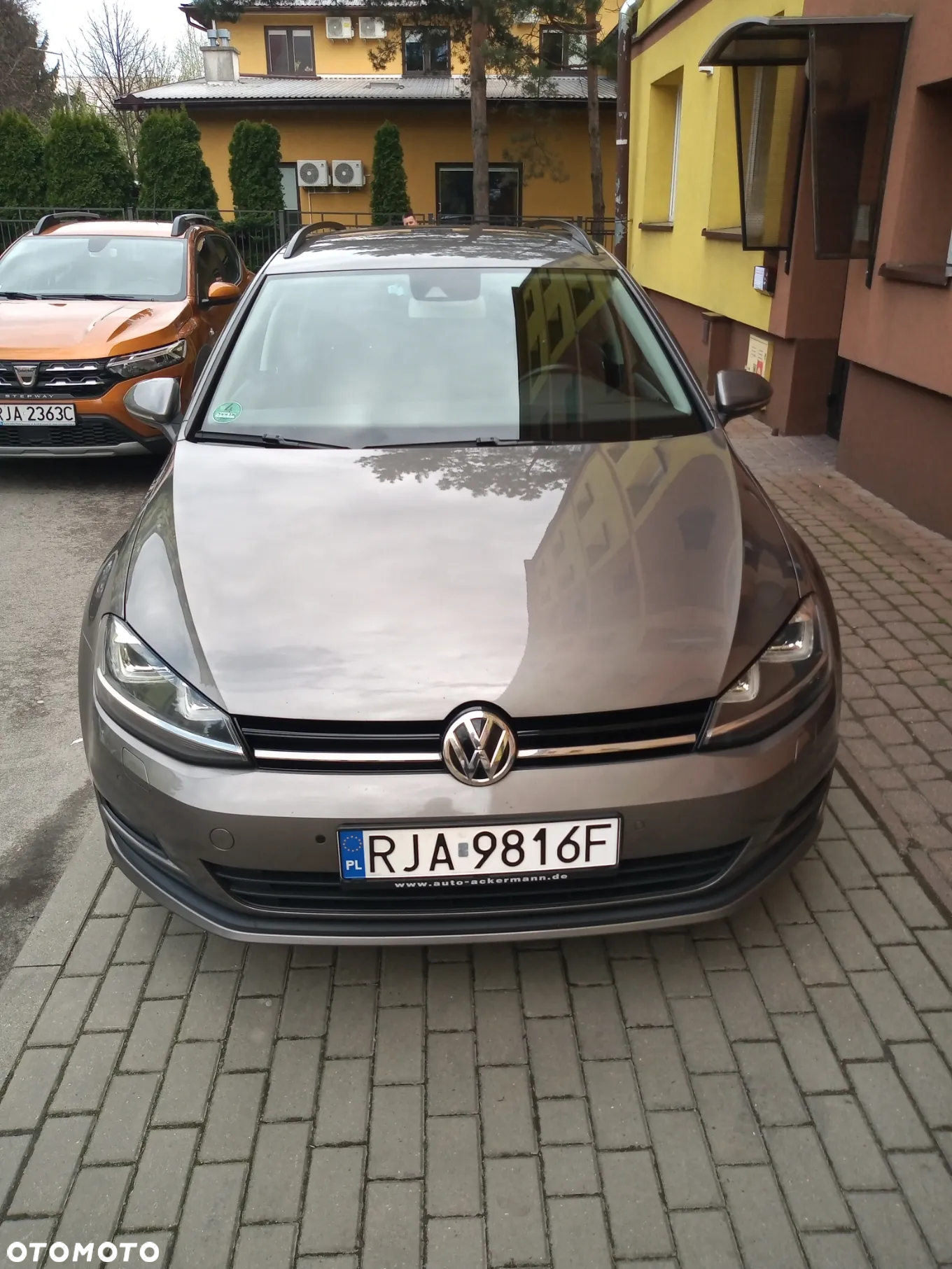 Volkswagen Golf 2.0 BlueTDI DSG Cup - 10