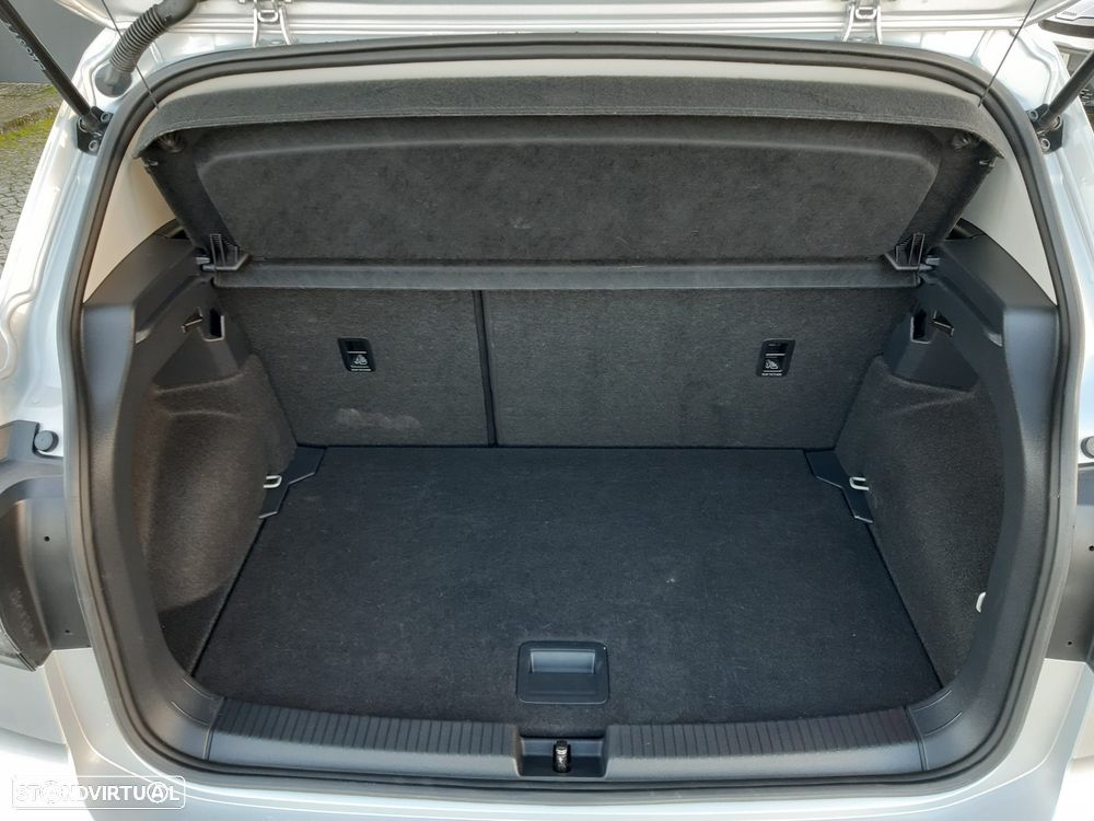 VW T-Cross 1.0 TSI Life - 21