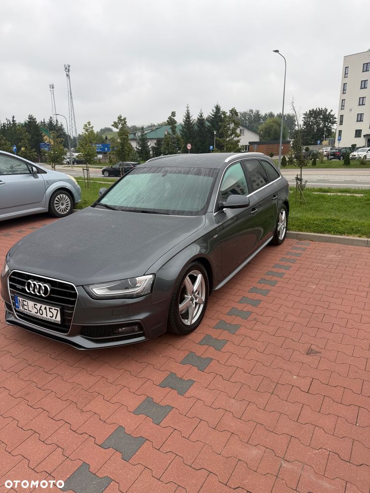 Audi A4 Avant 2.0 TDI Quattro S tronic - 5