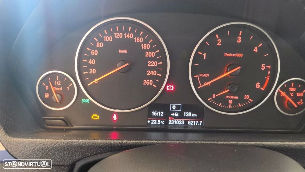 BMW 318 d Pack M - 51