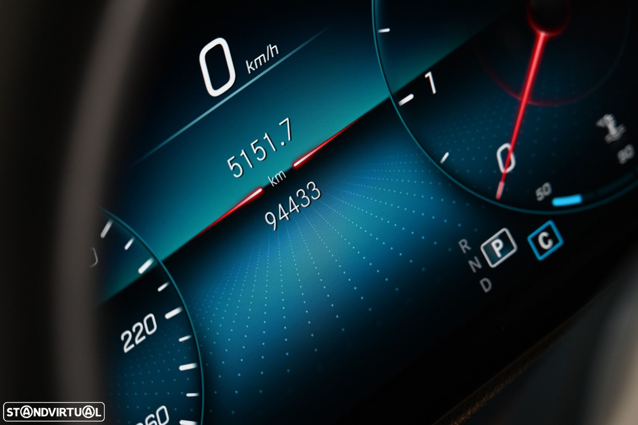 Mercedes-Benz GLB 180 d AMG Line - 26