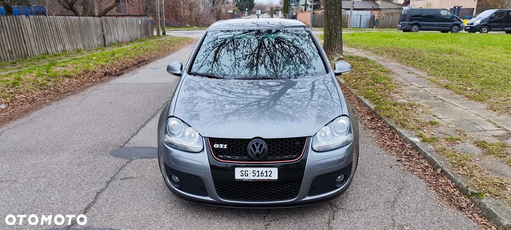 Volkswagen Golf 2.0 GTI - 18