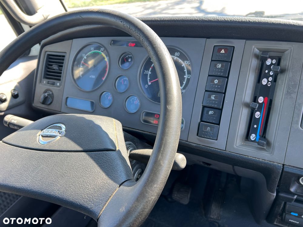 Nissan Atleon 80.140 - 31