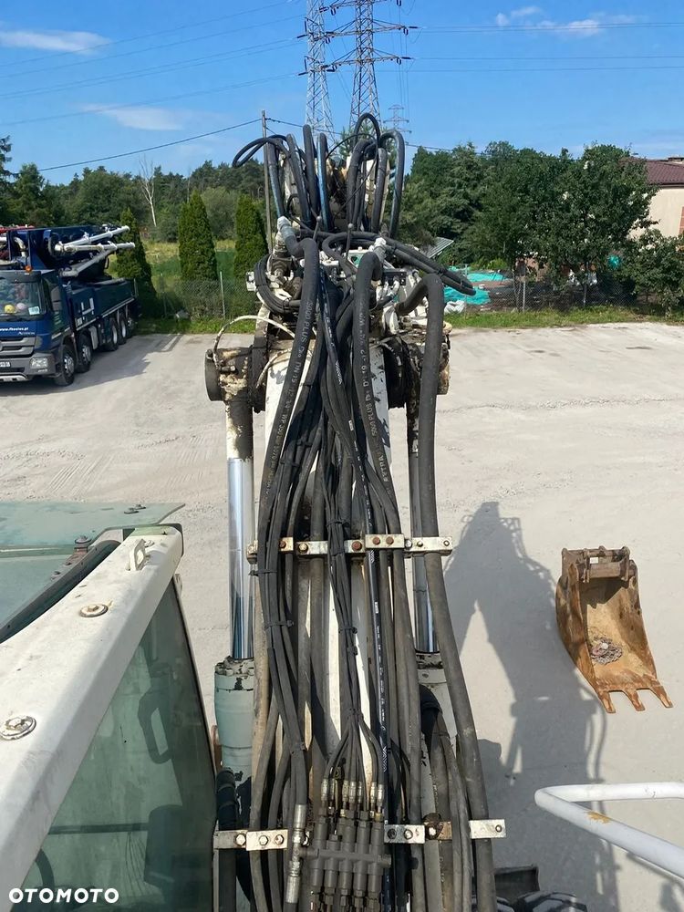 Volvo EW 160 C - 17