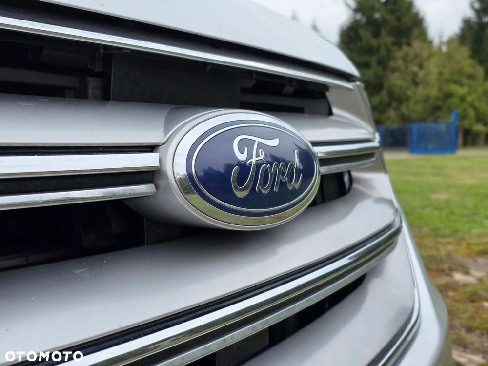 Ford Edge 3.5 SE - 14