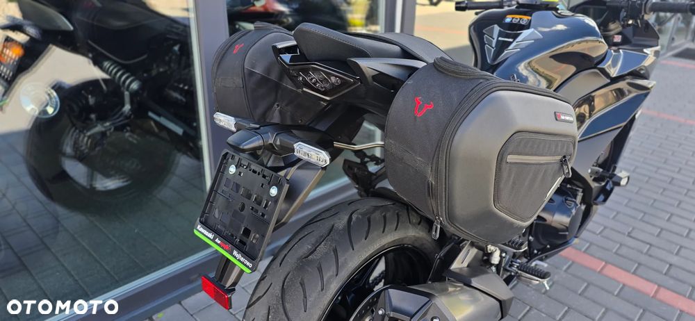 Kawasaki Ninja 1000 SX - 20