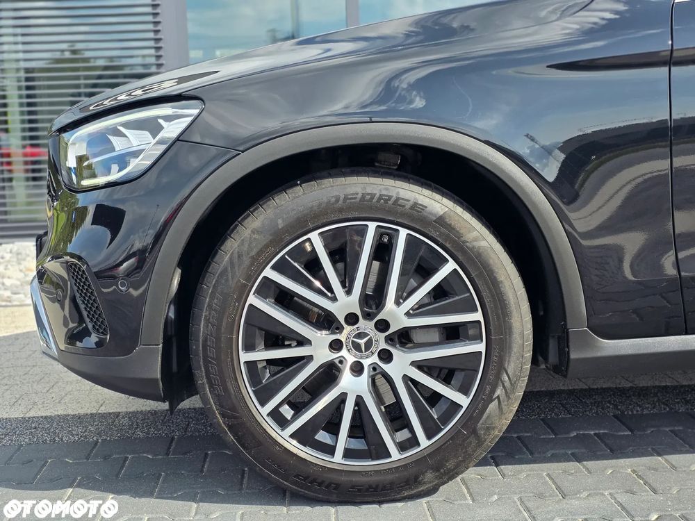 Mercedes-Benz GLC 200 4Matic 9G-TRONIC AMG Line - 36