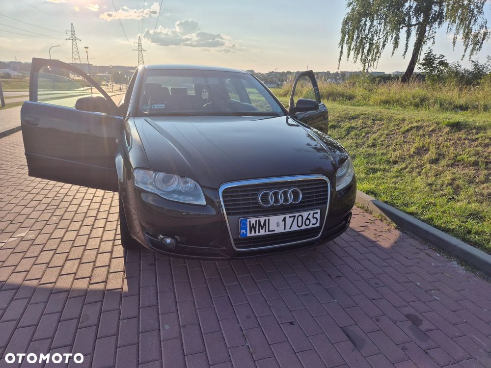 Audi A4 Limousine - 6