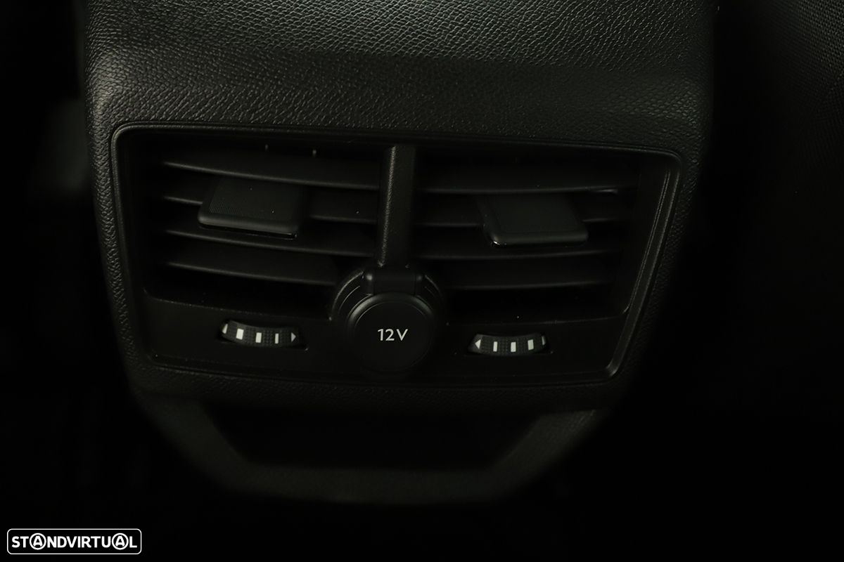 Peugeot 3008 1.6 Hybrid Allure e-EAT8 - 22