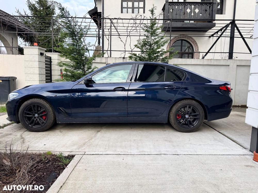 BMW Seria 5 530i Aut. Luxury Line - 6