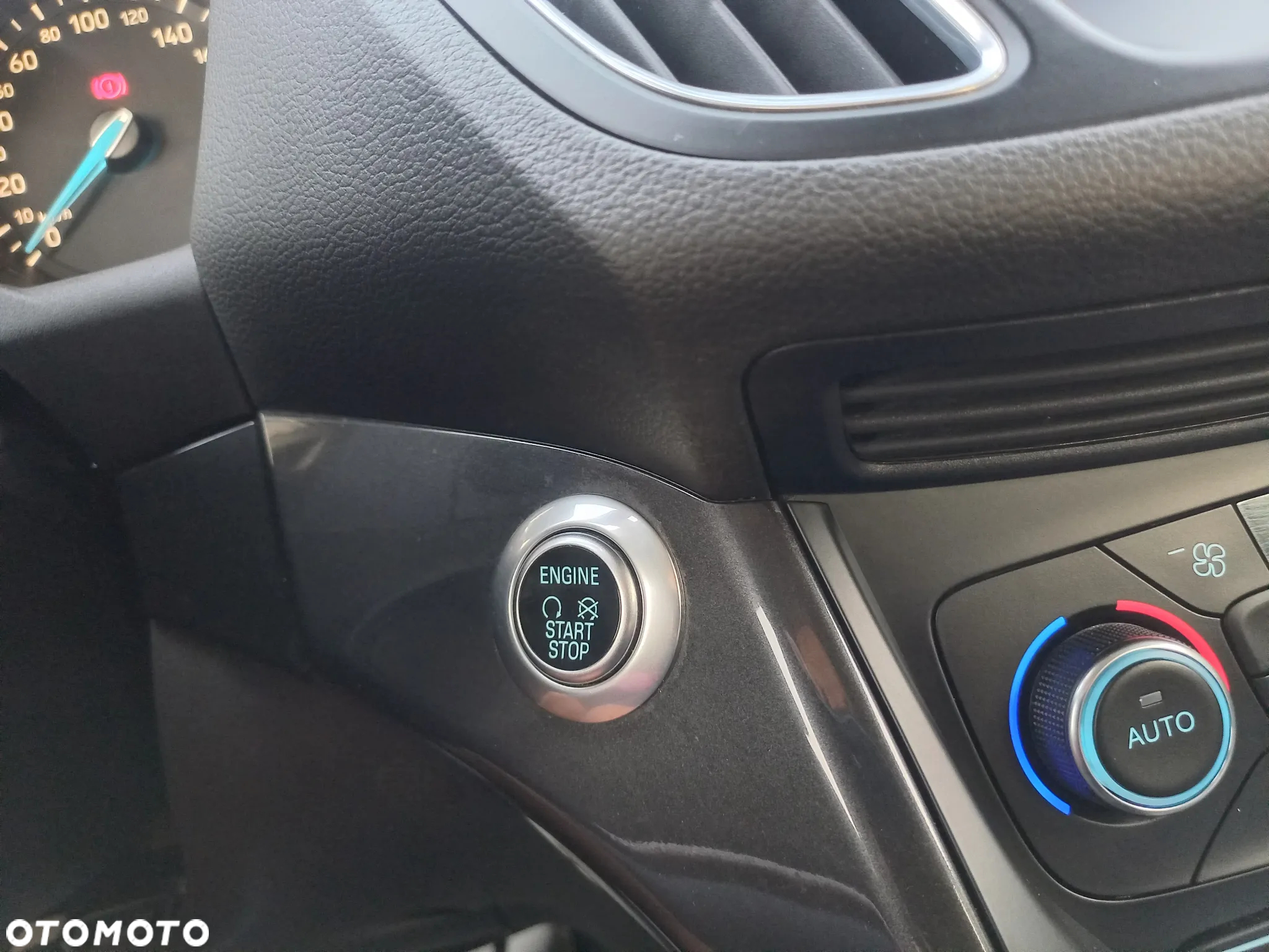 Ford C-MAX 1.0 EcoBoost Titanium ASS - 29