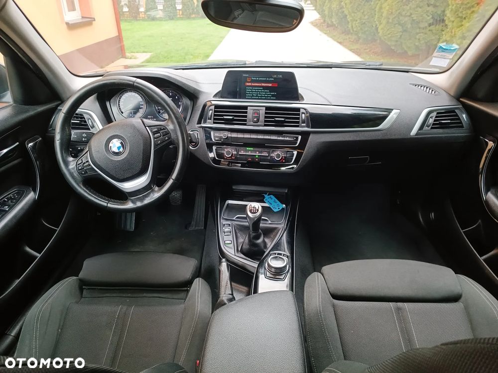 BMW Seria 1 118d Edition Metropolitan - 17