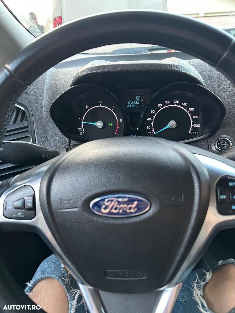 Ford EcoSport - 6