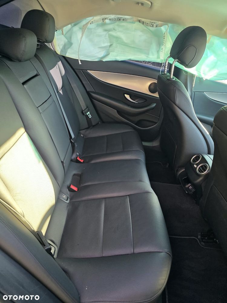Mercedes-Benz Klasa E 220 d 9G-TRONIC Avantgarde - 10