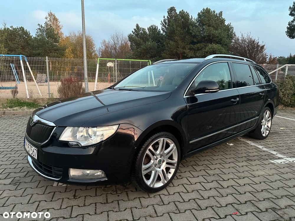 Skoda Superb 2.0 TDI PD Elegance - 1