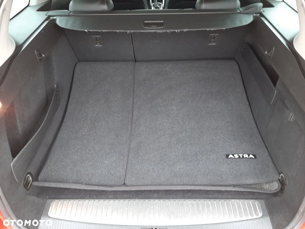 Opel Astra 1.4 Turbo Active - 24