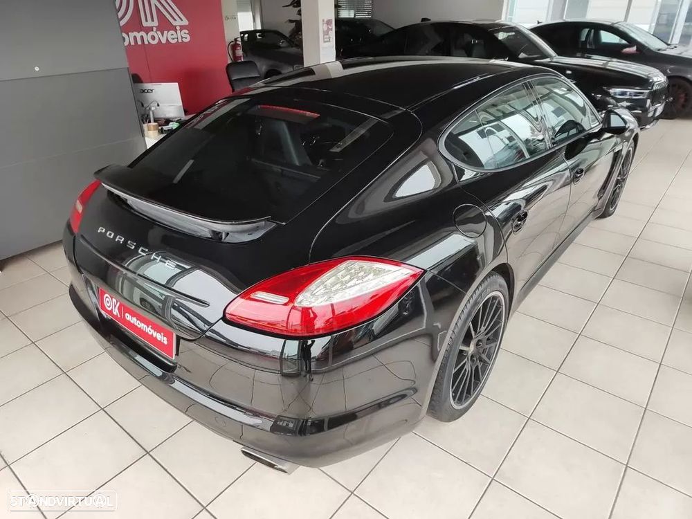 Porsche Panamera Platinum Edition - 4