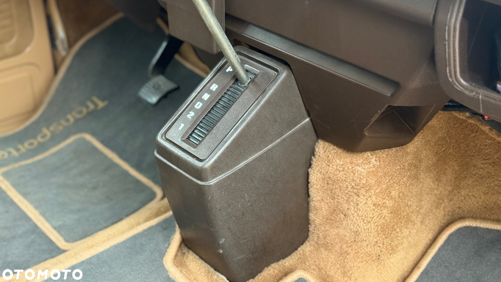 Volkswagen Transporter - 23