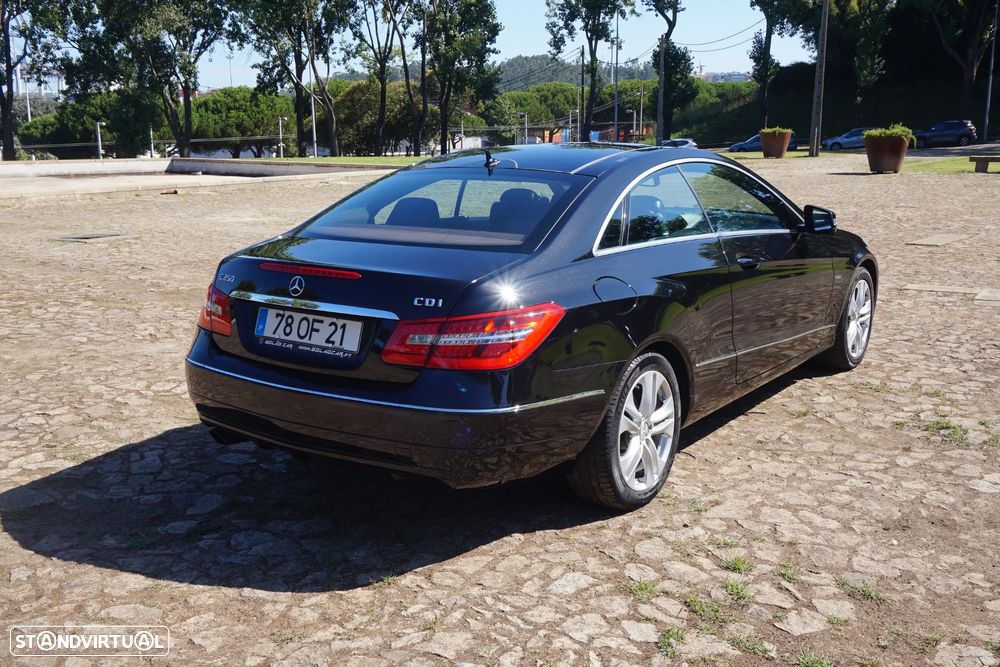 Mercedes-Benz E 250 CDi Avantgarde BlueEfficiency Auto - 8