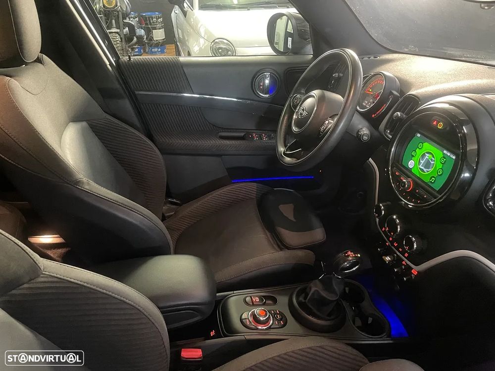 MINI Countryman Cooper SE ALL4 Auto - 19