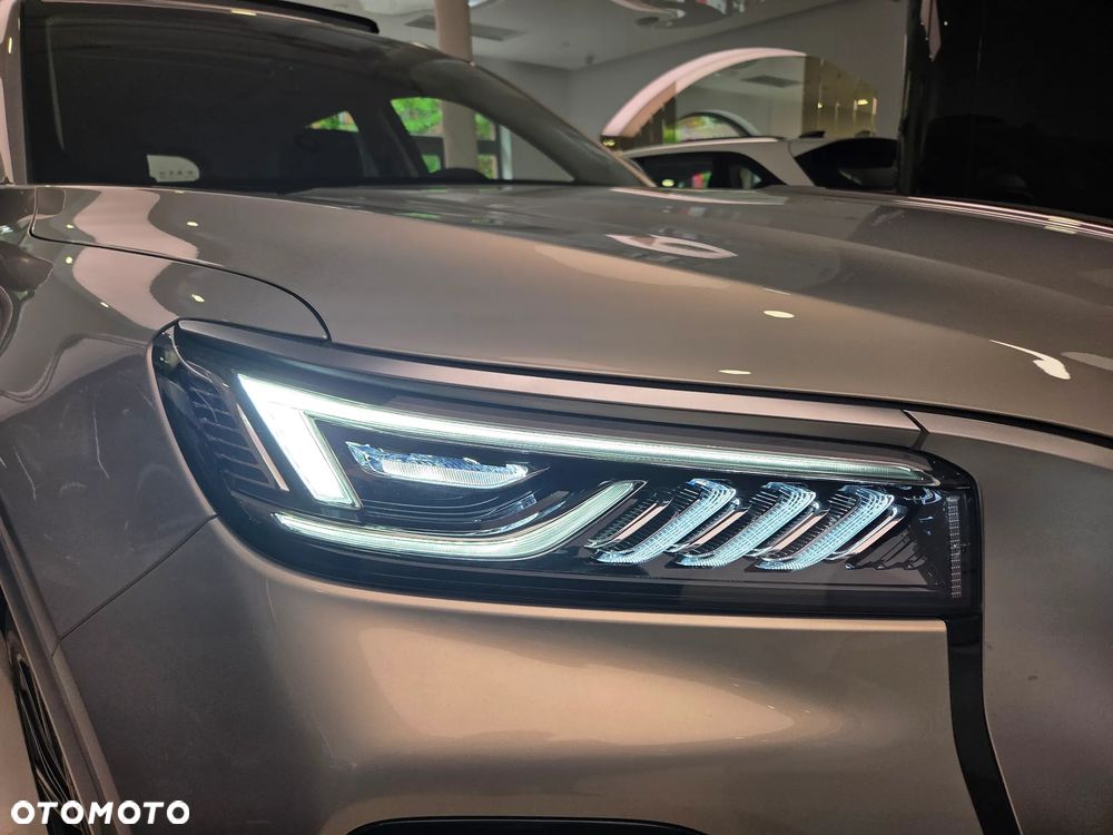 Hongqi HS5 2.0T Executive AWD - 6