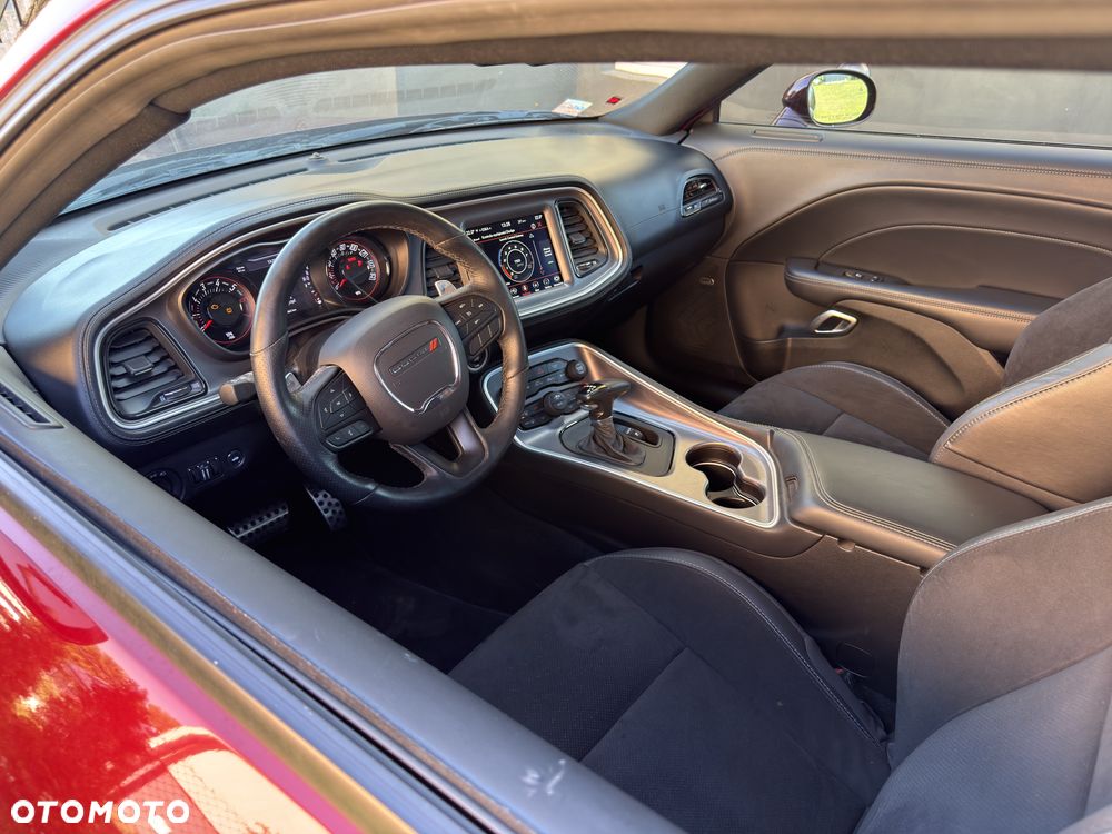 Dodge Challenger 5.7 R/T - 13