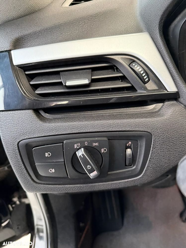 BMW X1 ver-xdrive20d-aut-xline - 31