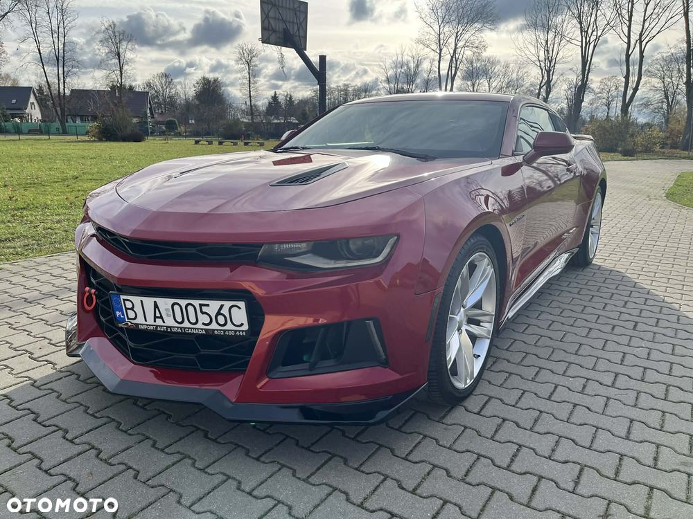 Chevrolet Camaro Coupe 6.2 V8 - 8