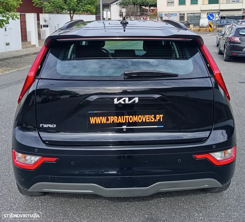 Kia Niro EV 64kWh Drive - 8