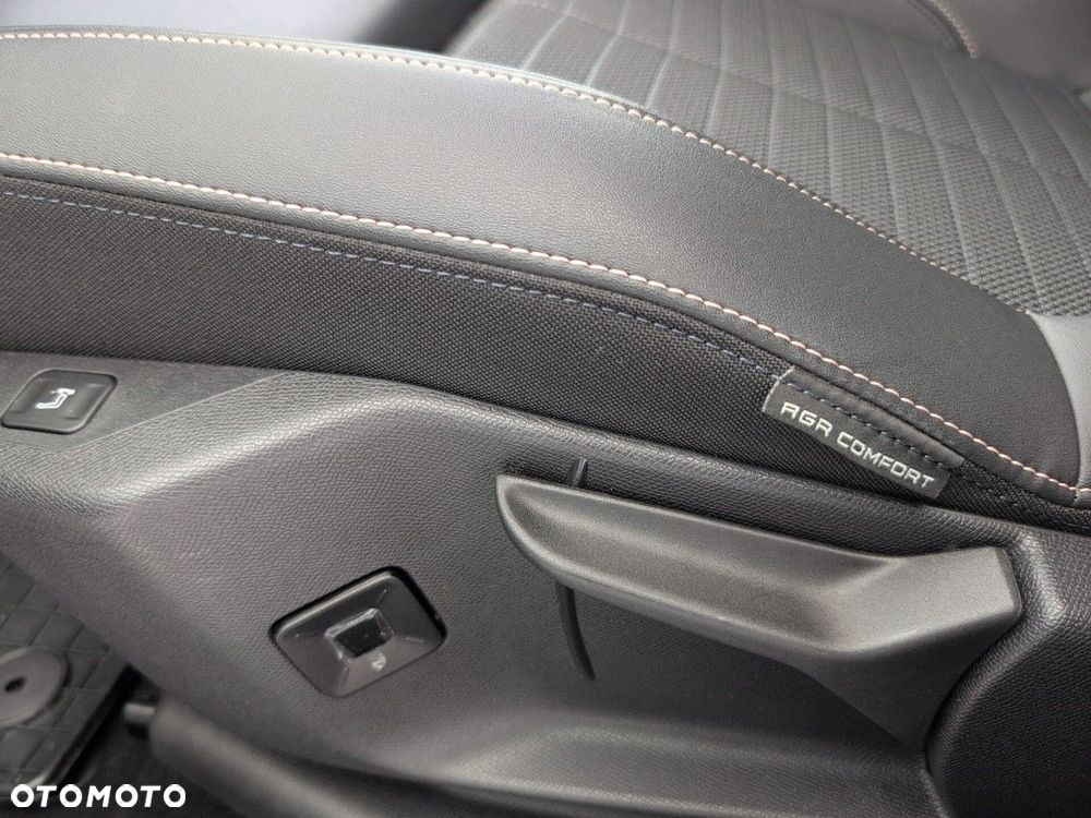 Peugeot 3008 1.2 PureTech mHEV Allure e-DCS6 - 14