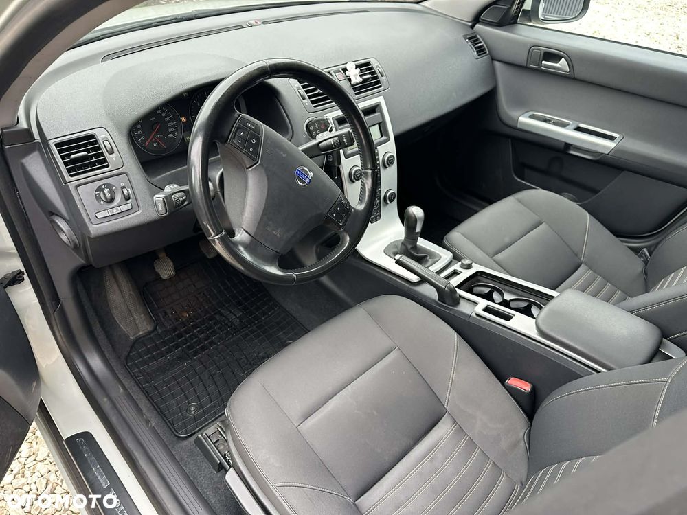 Volvo V50 D3 Business Edition - 13