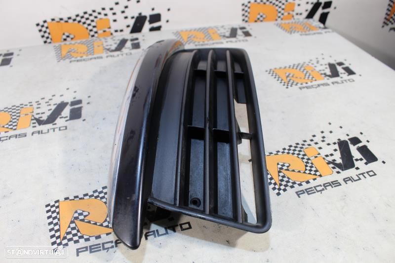 Grelha De Parachoques Volkswagen Golf V Variant (1K5)  1K0853665g / 1K - 2