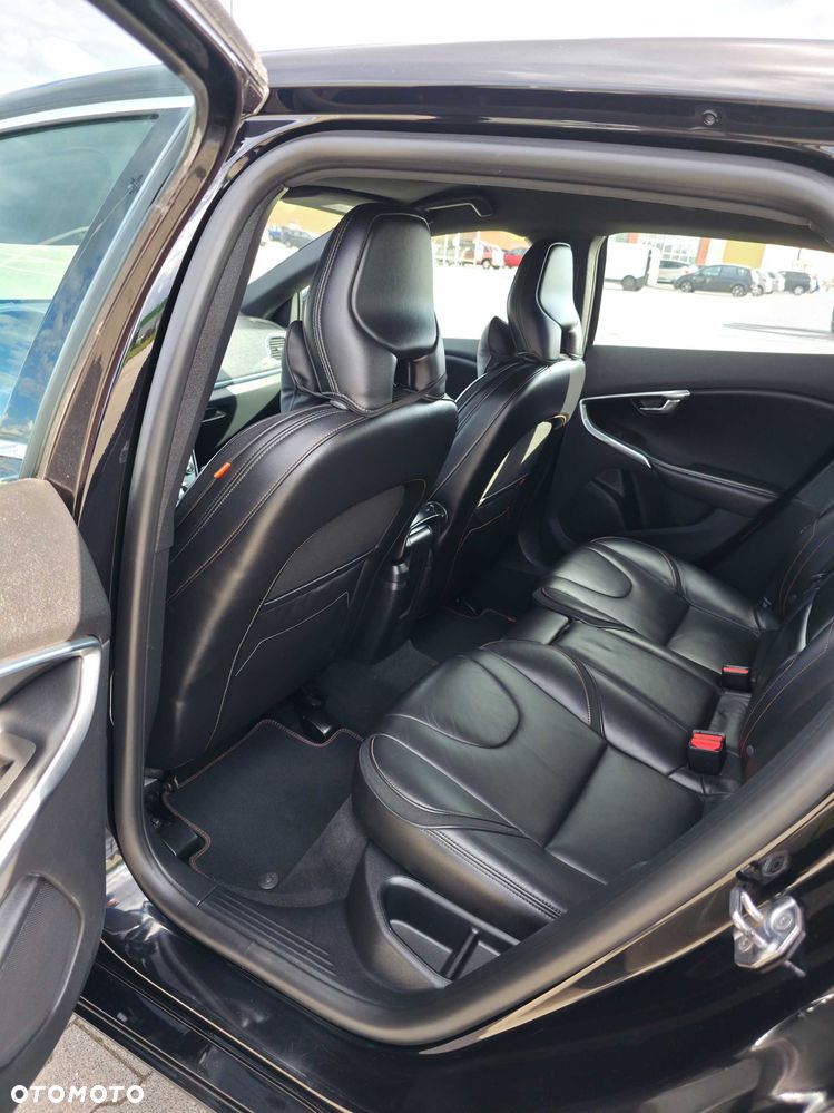 Volvo V40 - 6